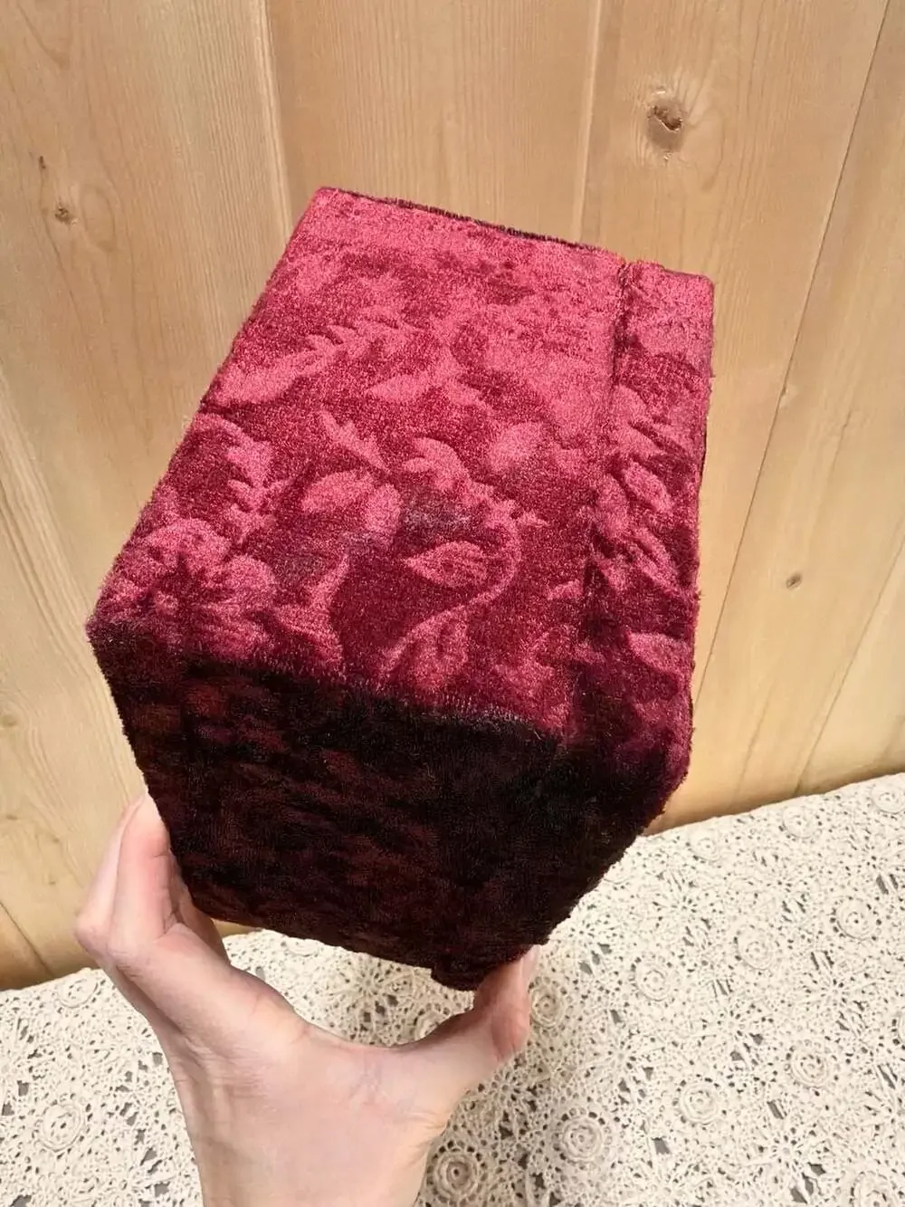 Vintage Burgundy Velvet Jewelry Keepsake Trinket Box Beaded Floral Accent